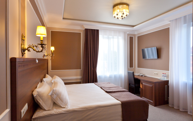 Chocolatier Hotel