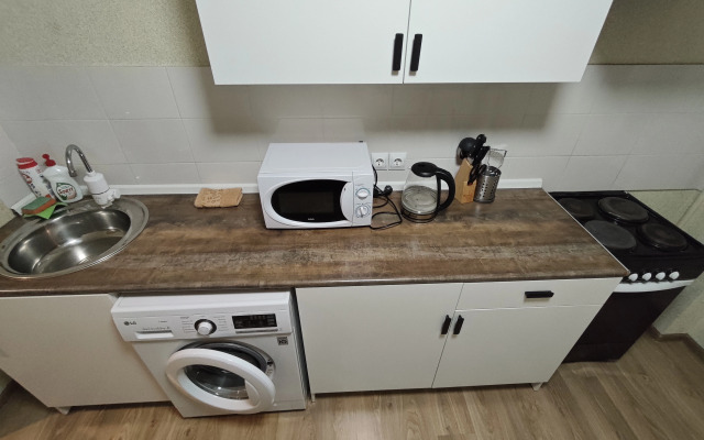 Na Industrialnoy 1B/3B Apartments