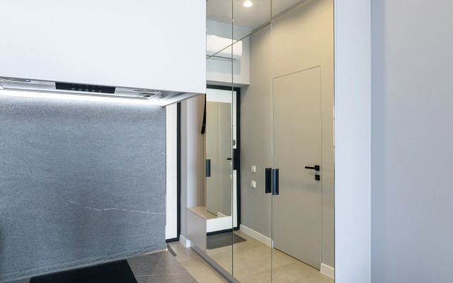 Metropol s vidom na more 1 Apartments