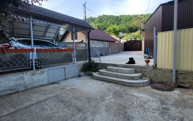 Uyutny Domik Guest house