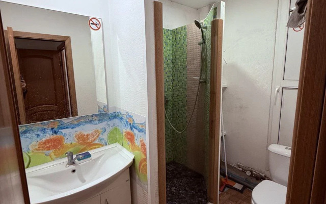 Квартира 2Х Комнатная на Демонстрации 5