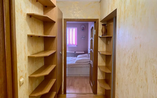 Квартира Просторная 2-Комн. с Раздельными Комнатами