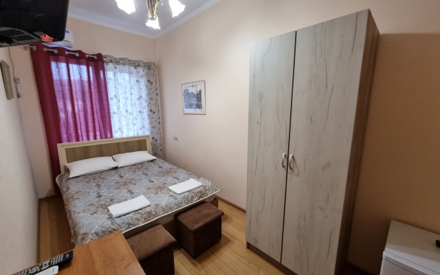 Malakhit Guest House