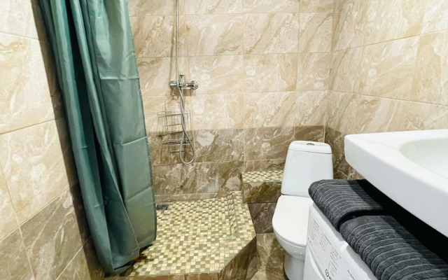 Апартаменты  Буденного 51к6 8-1