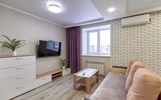 Kvartira Novy Dom U Gipermarketa Lenta Flat