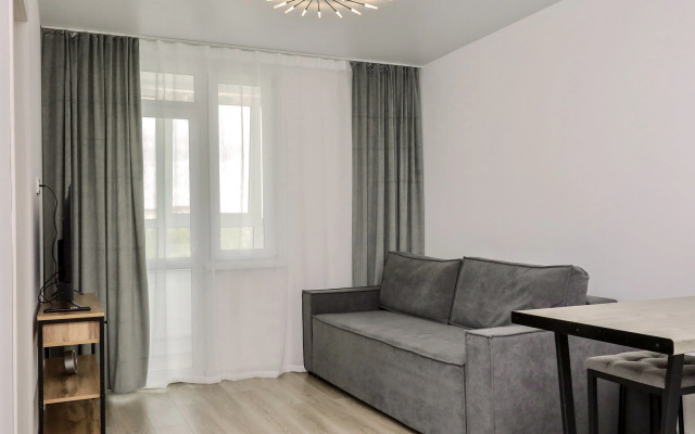 Odnokomnatnaya 50 M²  9/24 Etazh Flat