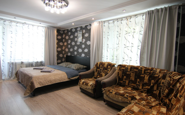 Квартира на Ленинградской Улице 18