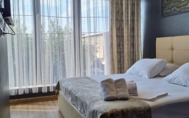 Dayssin Boutique hotel
