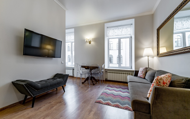 Квартира возле Спаса на крови