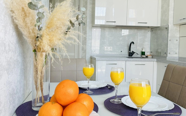 Na Ulitse Nizhneimeretinskaya 143 Flat