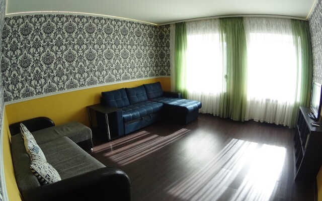 On-Day Na Chelyuskintsev 7 Apartments