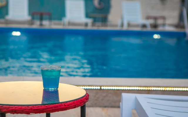Hotel Beach House  Batumi