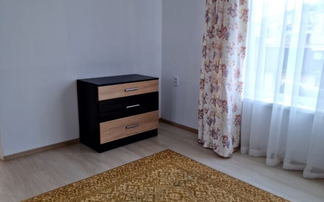 Na Startovoy Apartments