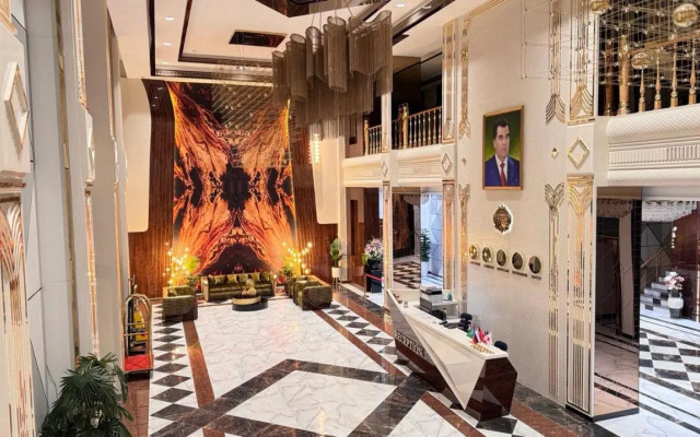 Kangurt Grand Hotel