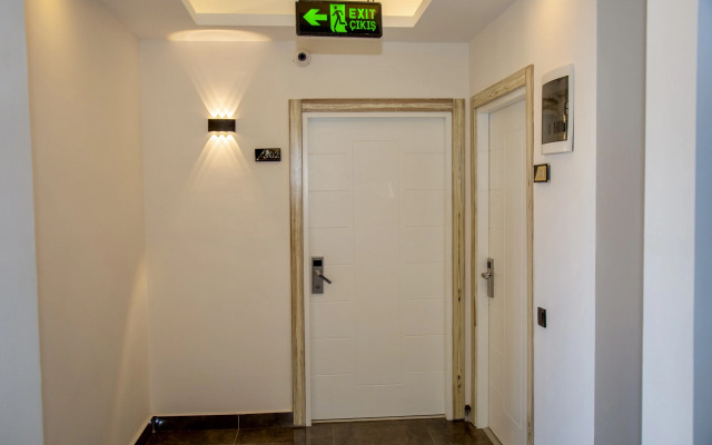 BLOOMTALYA Hotel