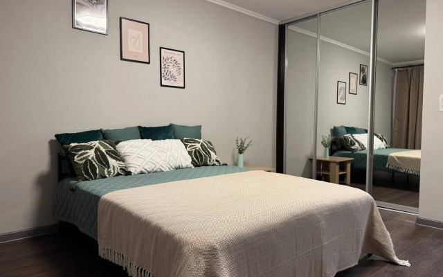 Квартира около Аквапарка Эрвье 12к1