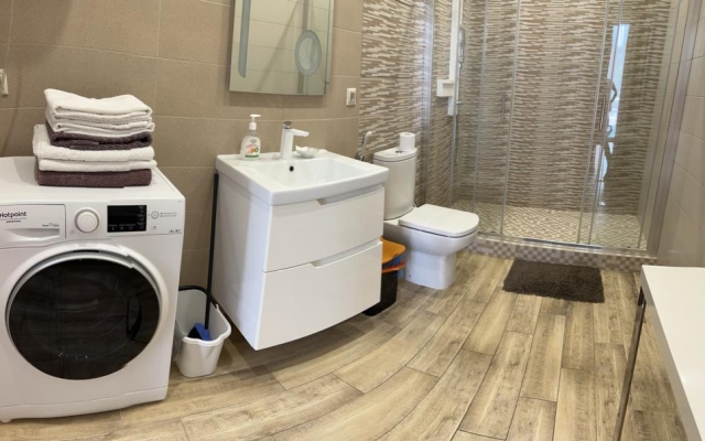 Na Bulvar Nadezhd 4/2 Apartments