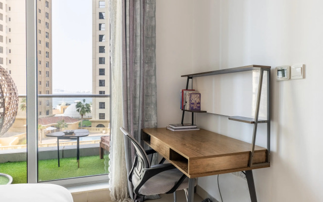 Excellent Panoramic 1BR at Attessa