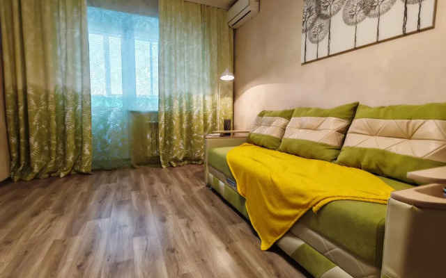 Briant Ryadom S Dalgau Flat