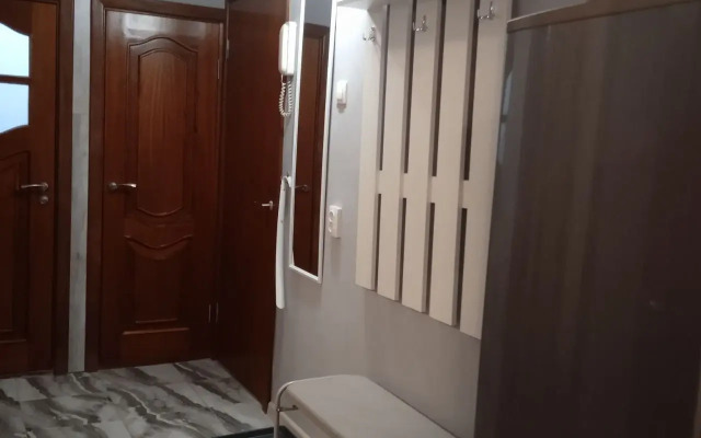 U Metro Flat