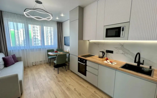 Shikarnaya Zhk Frukty Flat