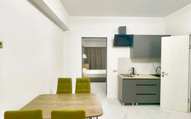 Lotos Apartment Hotel