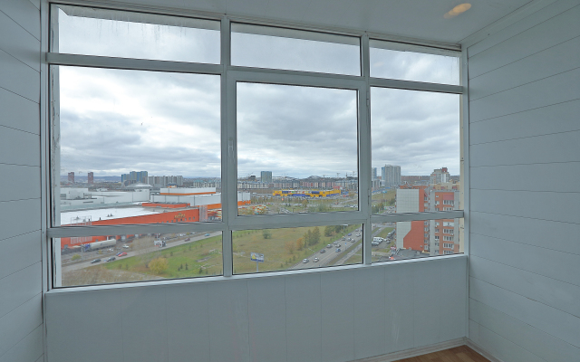 Квартира на 14 этаже с прекрасным видом на город