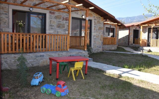 Begonvillage Tatil Evleri Boutique Hotel
