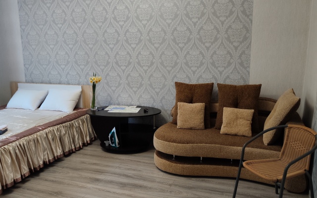Odnokomnatnaya V Rayone Amalienau Flat
