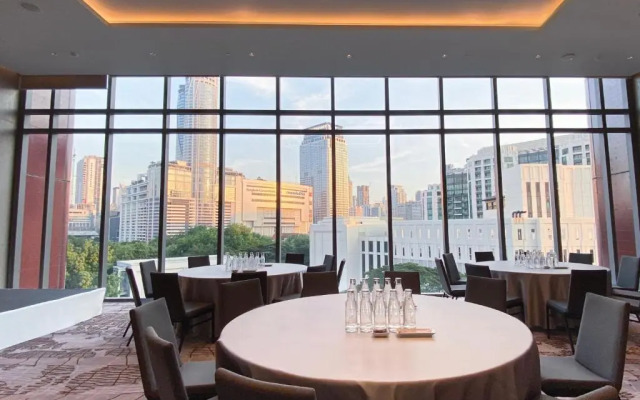 Отель Chatrium Grand Bangkok