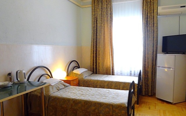 Na Sevastopol'skoy Guest House