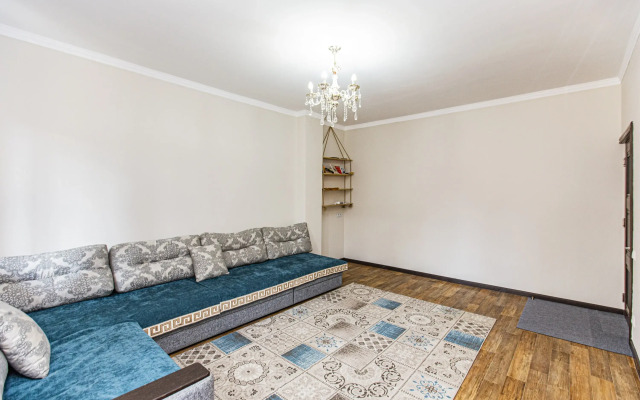 Dvukhspalny Gorodskoy Oazis v Tsentre Goroda Flat
