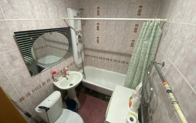 Квартира 3-комнатная на Ангарской 33