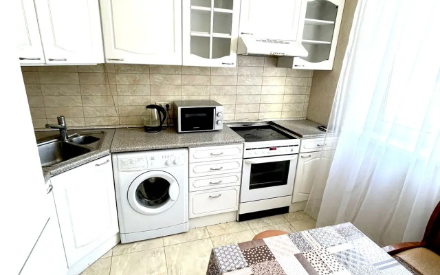 Апартаменты на Новочеркасском Бульваре 49