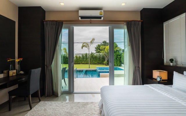 The Ville Jomtien Pool Villa