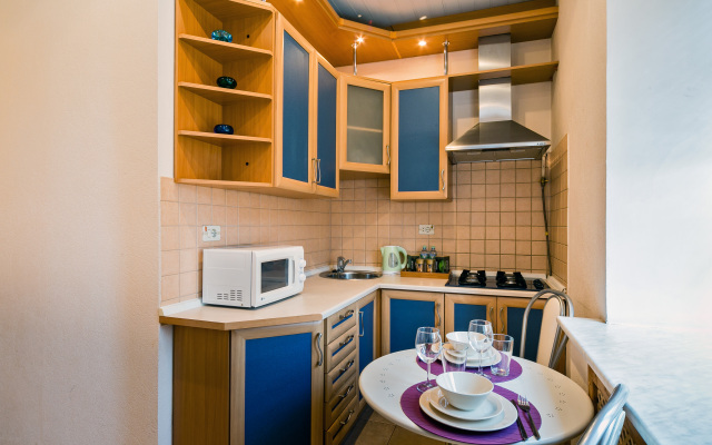 Lux Apartments Бережковская 4