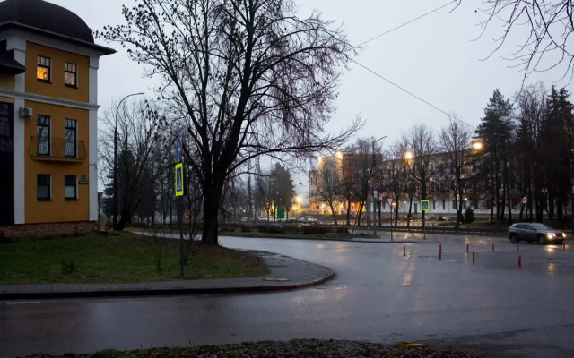Kvartira u teatra