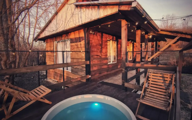 Grushovaya Voda Glamping