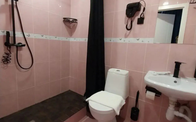 Мебелированные комнаты Космос на Владимирском