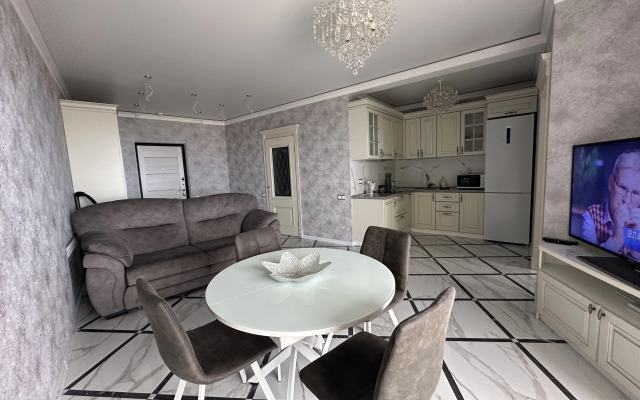 Апартаменты В Центре Сочи Вита-Нова 1