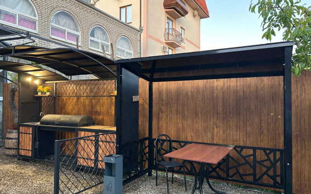 Апартаменты Рафаэлла Изумруд