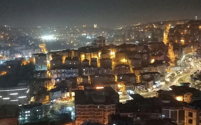 Vidovaya s Terrasoy v Tsentre Flat