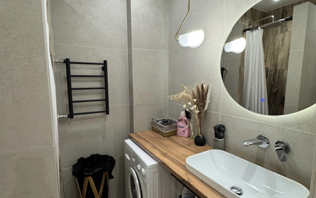 Апартаменты Уютная 2-х.ком.кв на НЛМК