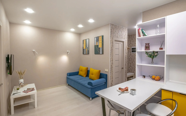 Apartamenty TopHouse na Kaplunova 10 trehkomnatnye
