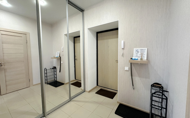 Квартира Светлая и уютная однушка на 5 просеке