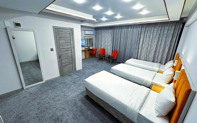 Amazon Hotel