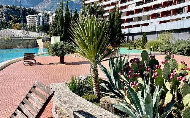 Surname Deluxe Apartments