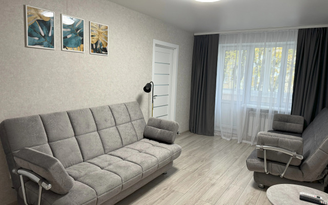 Апартаменты на Речном