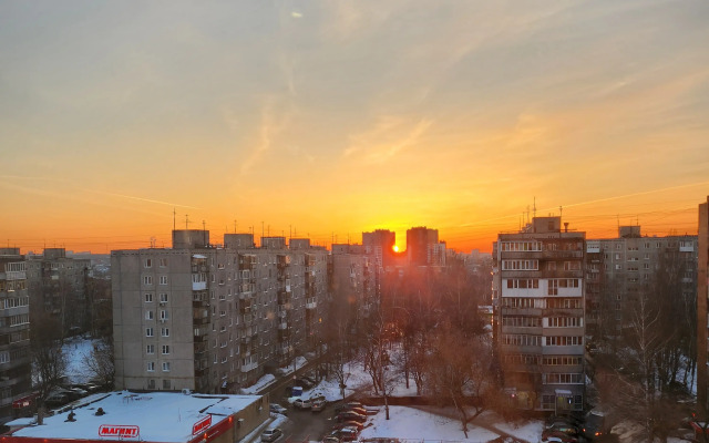 S Vidom na Zakat Rodionova, 19 Flat