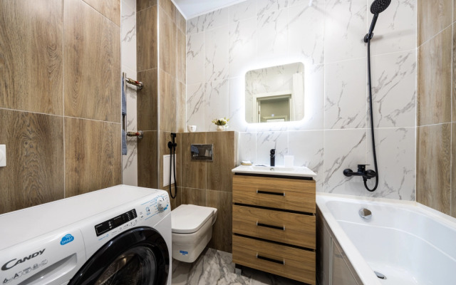 Апартаменты Комфортные двухкомнатные возле ТРЦ Планета 1